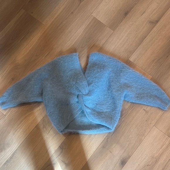 ba&sh
Fill Twist Back Sweater - Picture 5 of 5